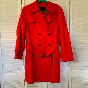 Banana Republic trench coat NWT
